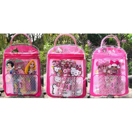 Набір для дівчаток "Киті/Принцеси/Кукла" в сумочці